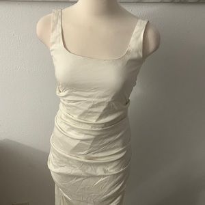 Off-white Sleeveless Dress